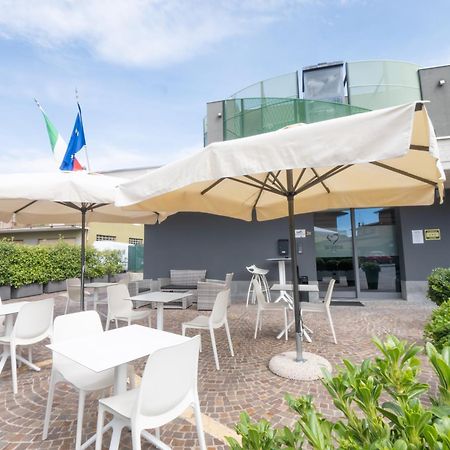 San Valentino Hotel Villa di Serio Exterior foto